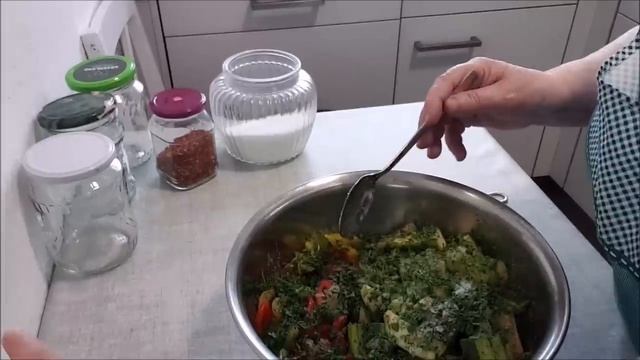 Самый быстрый салат из кабачков и перцев! Домашняя еда Кухня Рецепты