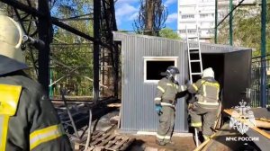 Загорании спортивного манежа на улице Хользунова