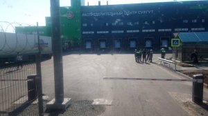 приехал на пятерочку