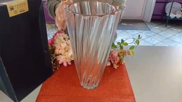 Ваза для цветов 35,5 см Crystalite Bohemia "Скаллоп /Без декора" / 060151
