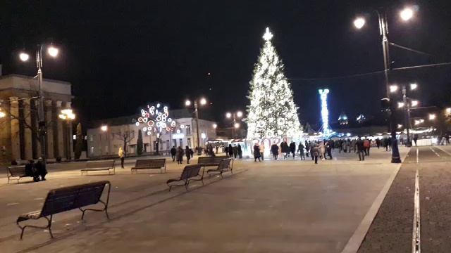 Владикавказ. Площадь.Новый год2019