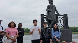 День русского языка у памятника А.С. Пушкину