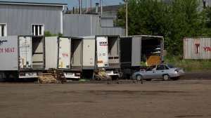 БЕСКОНТРОЛЬНЫЕ ФУРЫ НА КРАСНОЯРСКИХ РЫНКАХ