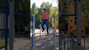 Лето - лучшее время для дворового атлетизма !!! ✌️✌️✌️