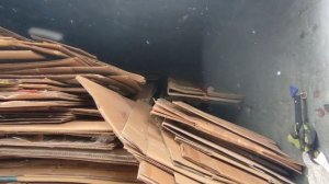 Сколько килограмм в этой пачке картона?