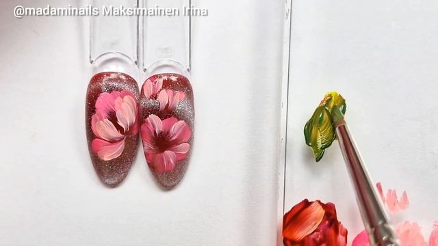 Easy flowers nailart tutorial💐. Простой цветочный дизайн ногтей ма смотреть онлайн