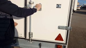 Легковой прицеп промтоварный фургон МЗСА 817773.001. Видео обзор ООО ТРЕЙЛИ www.treily.ru