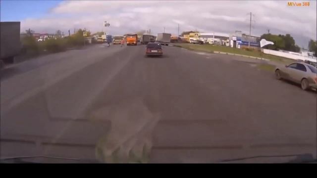 ЖУТКИЕ АВАРИИ С ГРУЗОВИКАМИ НА ДОРОГЕ! +18! ЖЕСТЬ!