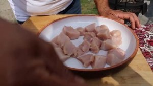 Суп с мясом,жаренными овощами и яйцами в казане на костре .Рецепт от моей мамы