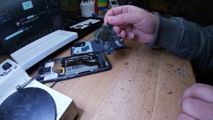 Samsung S20 Plus, G985F, cpu reboll. Перепайка процессора-оперативки.