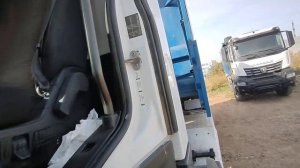 как поднять кузов на Камаз К5