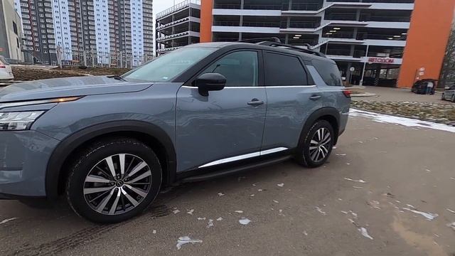 Nissan Pathfinder V 3.5 AT (275 л.с.) 2022 смотреть онлайн