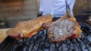 Как можно сочно мариновать мясо говядины для жарки на мангале
