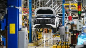 Автозавод «Москвич» планирует выпускать гибридные модели