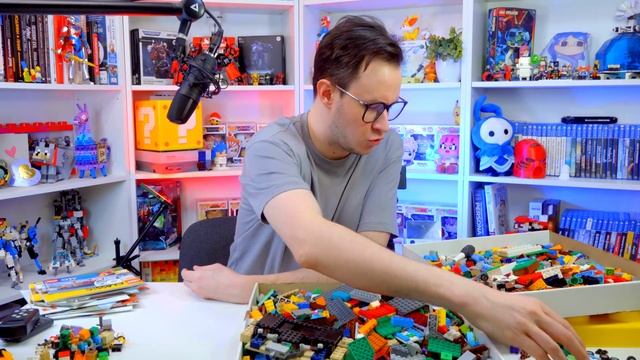 Огромная ЛЕГО посылка с Авито за 5000р. - ТАМ БЫЛ MINECRAFT! смотреть онлайн