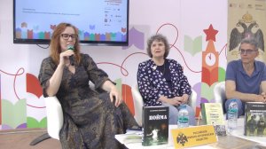 Ирина Пичугина, Екатерина Блынская, Константин Леушин. Красная площадь, 7 июня 2025 года.