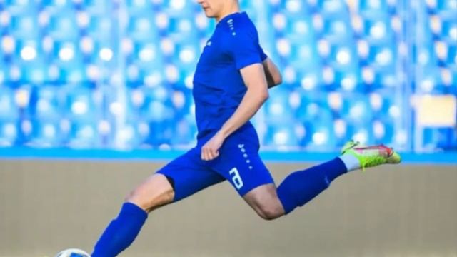 ШОКИРУЮЩАЯ РЕАКЦИЯ ХУСАНОВА на СВОЙ РЕЙТИНГ В FIFA 25! Аб?
