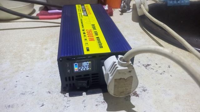 инвертор XD 1300H 2600W запускает НЕинверторный холодильни? смотреть онлайн