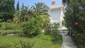 Большой дом на 20 сотках в Новом Сочи