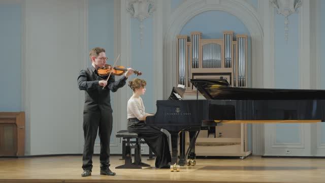 Бетховен 2-3чч Егор Григорьев смотреть онлайн