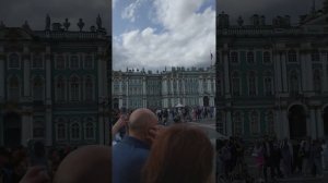 В этом весь Питер ✨ Душа северной столицы ❤️❤️❤️
(июнь 25)