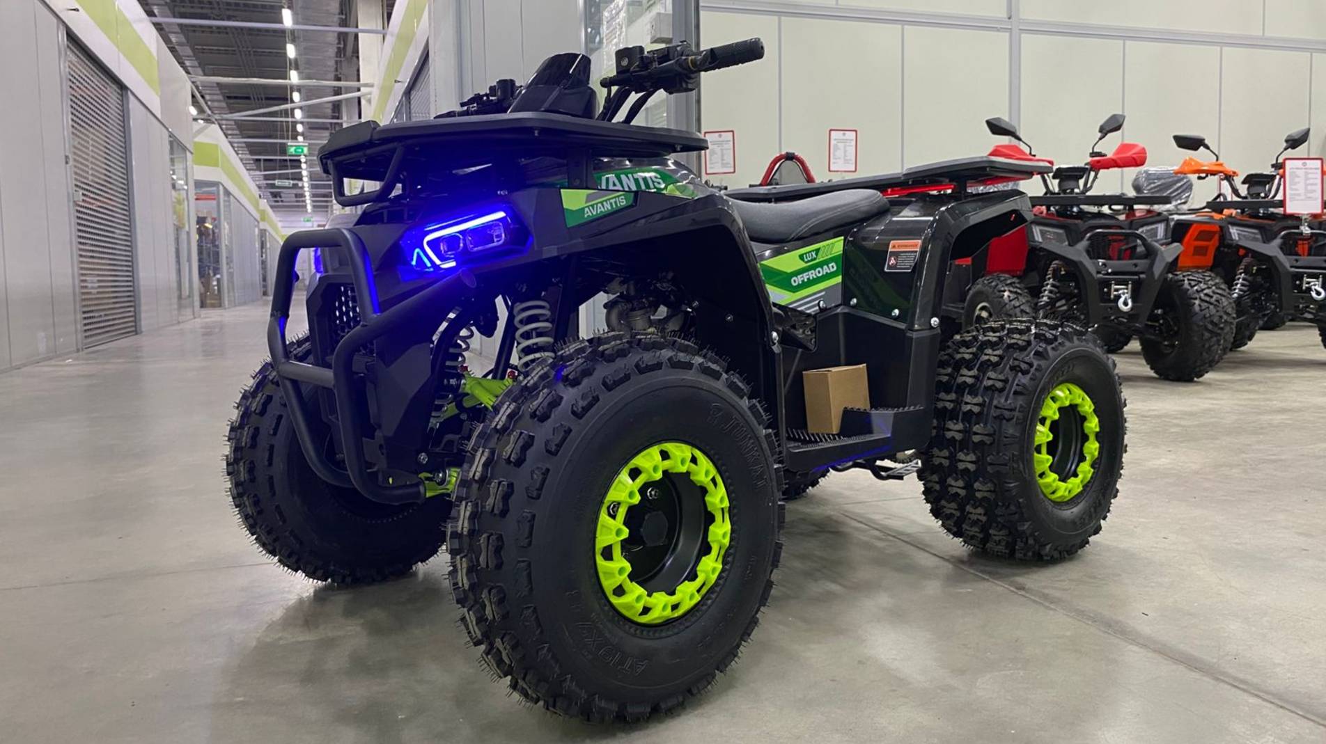Квадроцикл Avantis Optima New LUX 2025 модельный год обзор модели смотреть онлайн