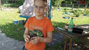 У бабушки в деревне. Дедушка наловил рыбы 07-06-2025