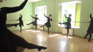 Народный танец (станок), 2 курс 2 семестр, 13.06.2024