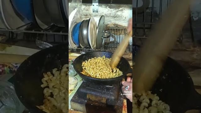 Плов из макарон по армейски