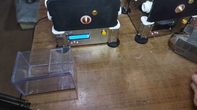 Часть 2. Демонстрация заливки пресс-формы панели мобил смотреть онлайн