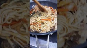 udon noodles with chicken/лапша удон с курицей #food #удон #udon #chicken #recipe #лапша