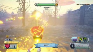 PvZ Garden Warfare 2 или PvZ Battle for Neighborville? Какая часть лучше?