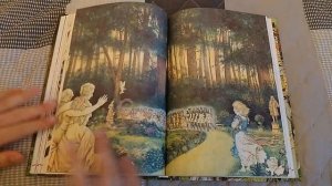 Алиса в стране чудес с иллюстрациями Серджо.