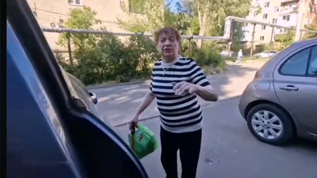 САМВЕЛ АДАМЯН/ПЛАТЬЯ МАМЫ ДЛЯ ДРУЗЕЙ! КТО УКРАЛ КРОССО