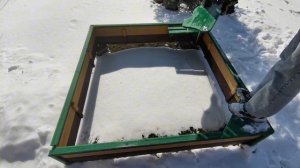 Снег прыжки в песочницу
