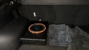 Установка активного сабвуфера Dl audio Barracuda 8A Underseat в Haval Jolion