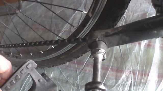 Китайська пластмасова педаль велосипедна. Спустя два смотреть онлайн