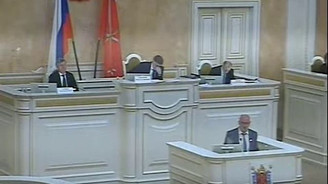 Резник: Не надо кормить жителей обещаниями и кашей с ложечки. Надо решать вопросы в их интересах смотреть онлайн