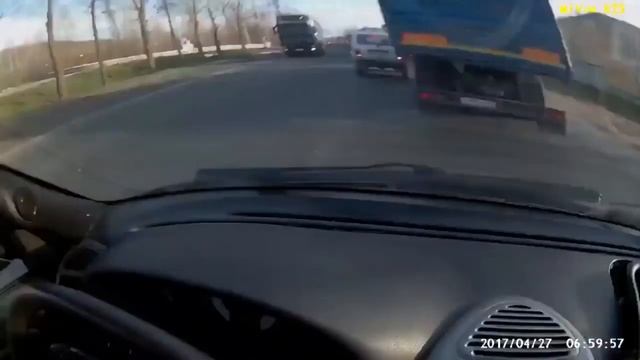 СМЕРТЕЛЬНЫЕ АВАРИИ ГРУЗОВИКИ без ТОРМОЗОВ! ЖЕСТЬ! 18+!