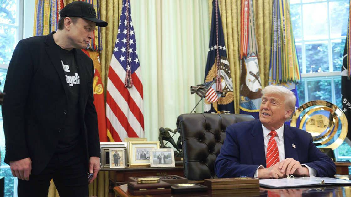 Трамп анонсировал проверку всех госконтрактов Маска