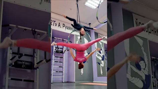 aerial hoop duo. школа воздушной акробатики Анны Румянцевой смотреть онлайн