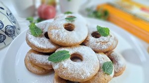 Теперь буду постоянно готовить! Так вкусно! Пончики!😋😋😋