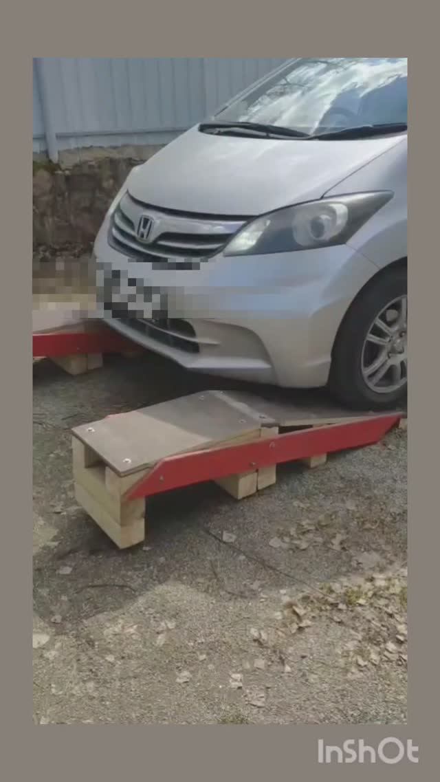 Замена масла на мини эстакаде с откачкой насосом #автомобили #сервис #ремонтавто #масло #ремонт
