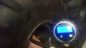 Манометр (подкачка) для шин низкого давления.Argo Avenger 750