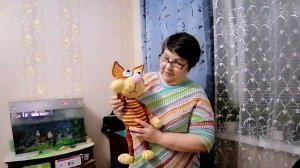 У меня две  игрушки, которые связала в апреле 2025. Кот Обормот и собачка Лаки крючком.