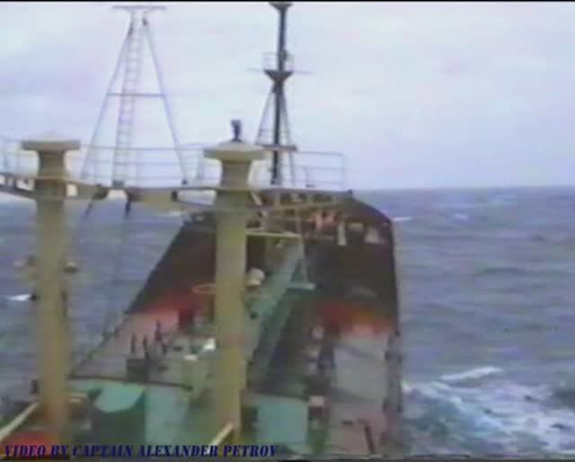Всем, кто ходил в рейс на танкере ANN (бывш. "Калининграднефть") в 1996 году, посвящается!