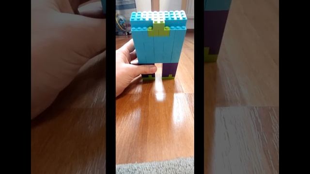 Как собрать зомби из Майнкрафт из лего смотреть онлайн