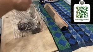 Покраска деревянного приклада краской для волос