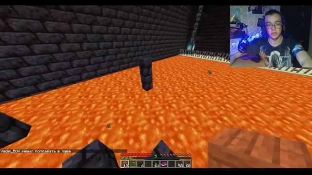 ЗЛОЙ КОТ ОХОТИТСЯ НА МЕНЯ В МАЙНКРАФТЕ смотреть онлайн