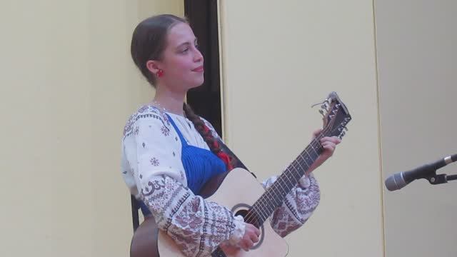 русская песня. "я бы вышла к тебе за околицу". поет анастасия ильина